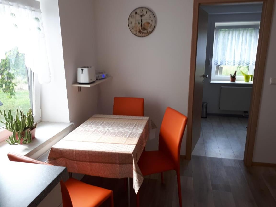 Ferienwohnung Gaensebluemchen Wartenburg Bagian luar foto