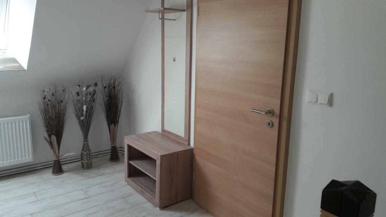 Ferienwohnung Gaensebluemchen Wartenburg Bagian luar foto