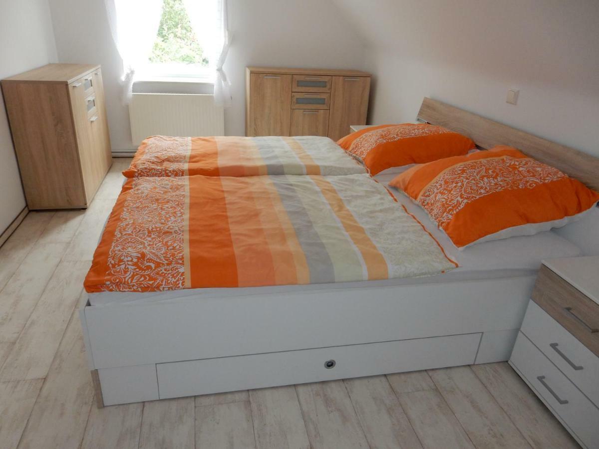 Ferienwohnung Gaensebluemchen Wartenburg Bagian luar foto